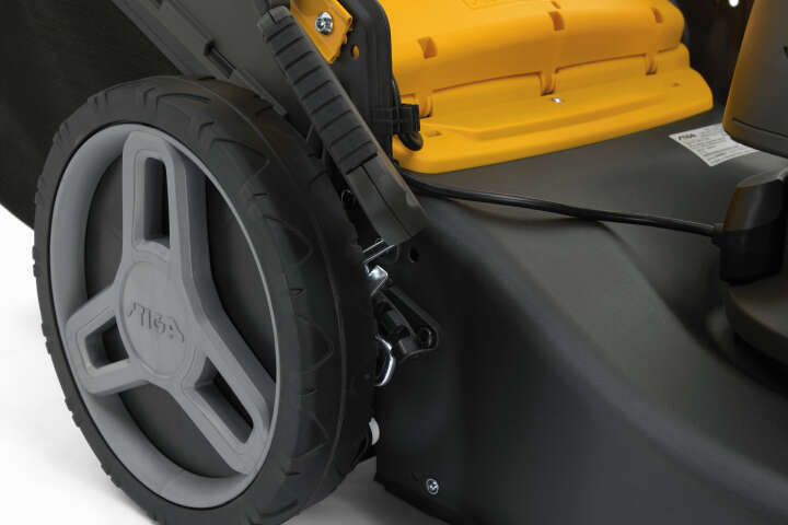 STIGA Akku-Rasenmäher COLLECTOR 548 S AE Kit